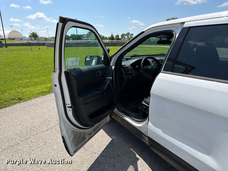 image for item FK3051 2017 Ford Explorer Police Interceptor SUV