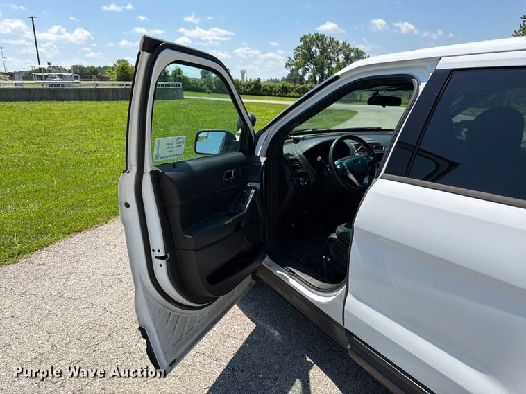 image for item FK3052 2015 Ford Explorer Police Interceptor SUV