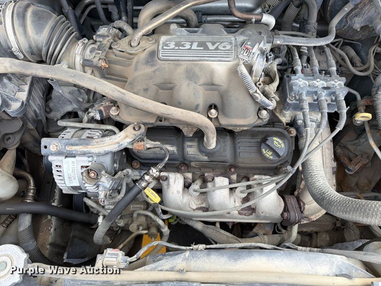 image for item FK3074 2010 Chrysler Town And Country LX van