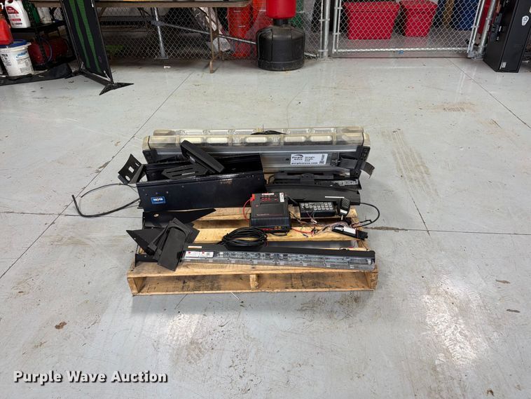 image for item FK3087 Law enforcement equipment