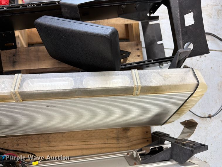 image for item FK3087 Law enforcement equipment