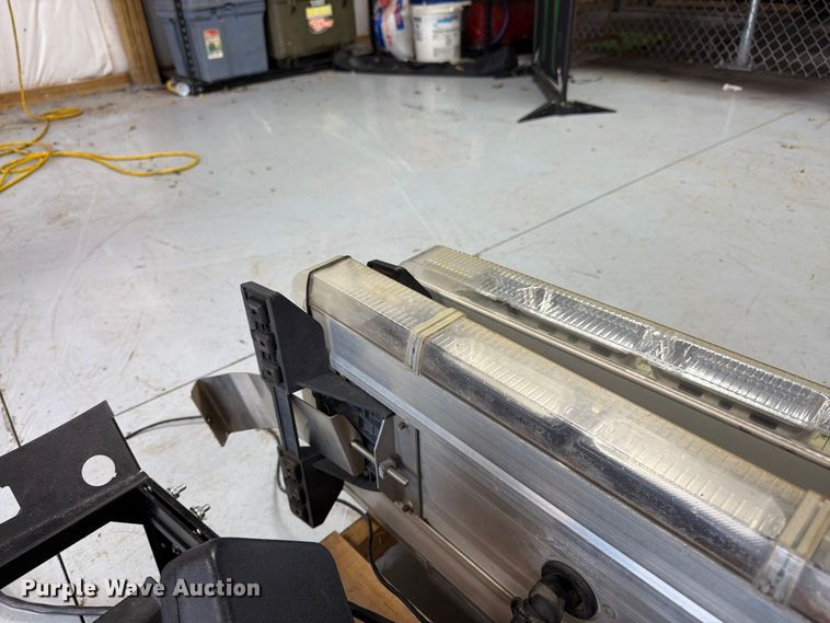 image for item FK3087 Law enforcement equipment