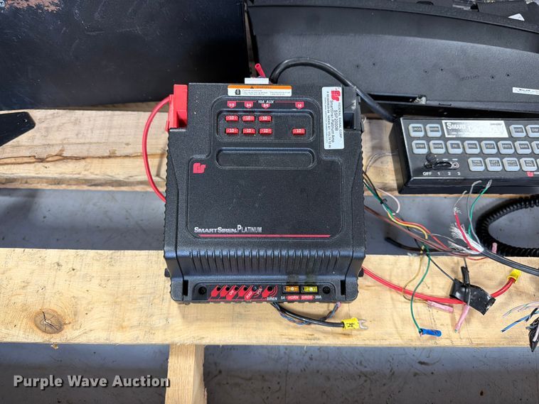 image for item FK3087 Law enforcement equipment