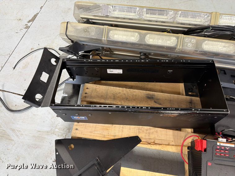 image for item FK3087 Law enforcement equipment