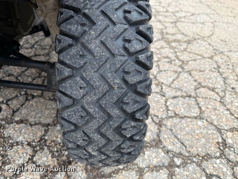 image for item FK3099 2001 Polaris Magnum 500 ATV