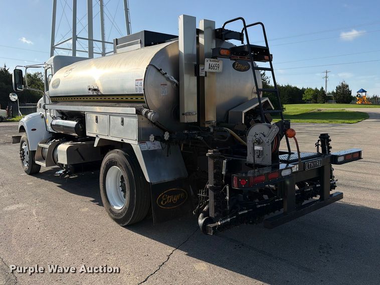 image for item FK3105 2020 Peterbilt 337 oil distributor truck