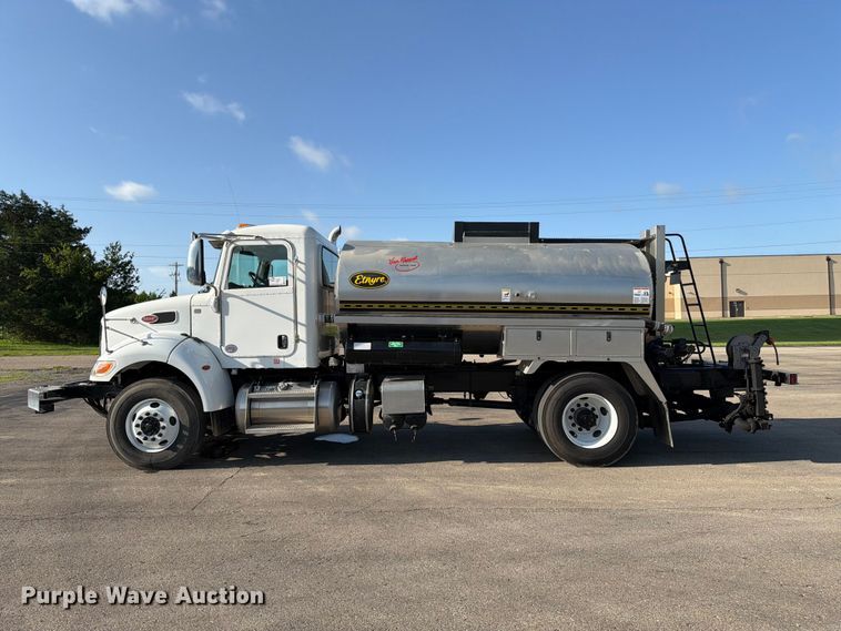 image for item FK3105 2020 Peterbilt 337 oil distributor truck