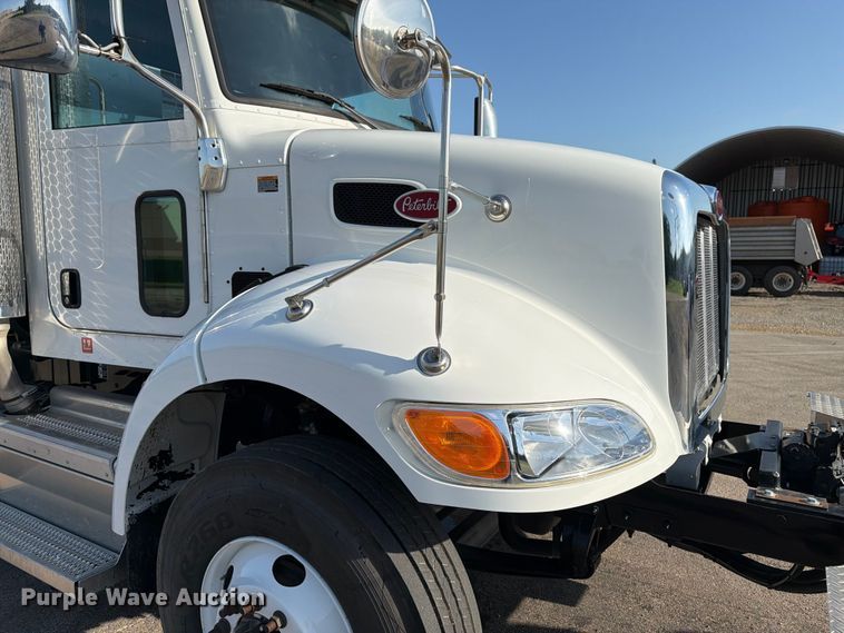 image for item FK3105 2020 Peterbilt 337 oil distributor truck