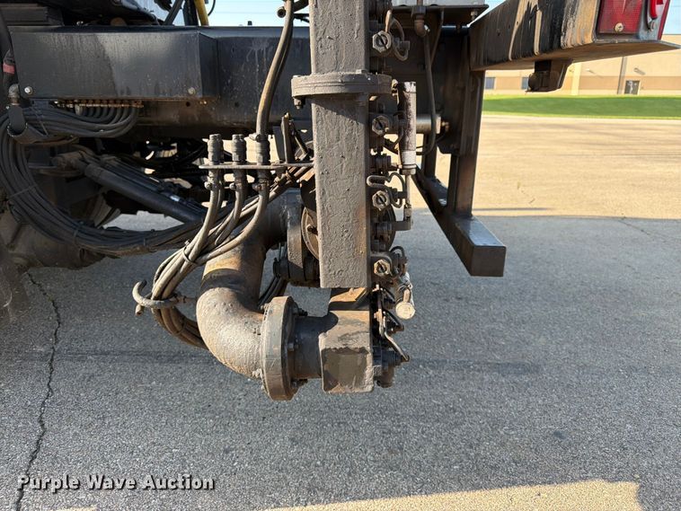 image for item FK3105 2020 Peterbilt 337 oil distributor truck