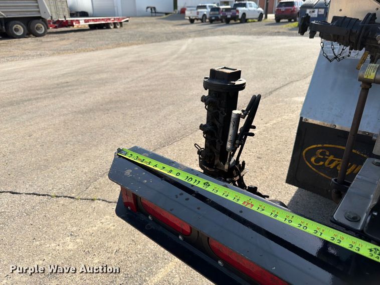 image for item FK3105 2020 Peterbilt 337 oil distributor truck