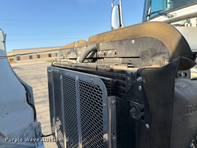 image for item FK3105 2020 Peterbilt 337 oil distributor truck