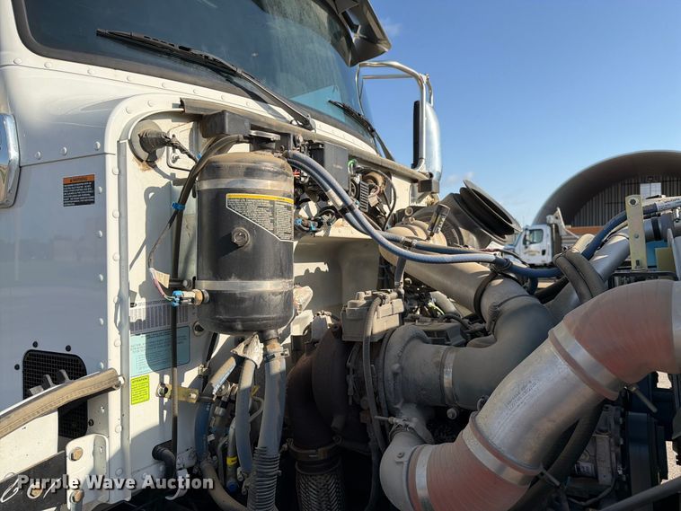 image for item FK3105 2020 Peterbilt 337 oil distributor truck