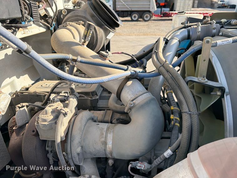 image for item FK3105 2020 Peterbilt 337 oil distributor truck