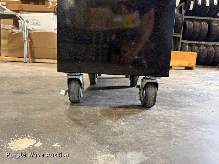 image for item FK3119 Husky toolbox