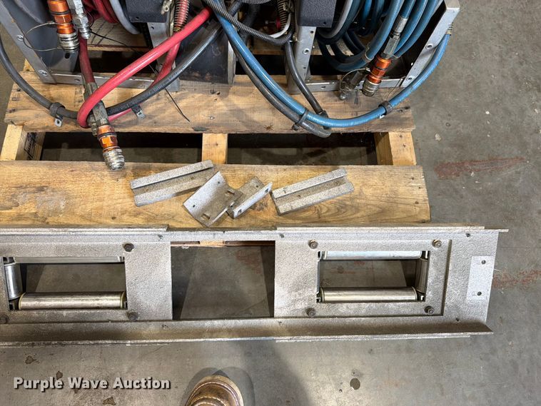 image for item FK3121 (2) hydraulic hose reels