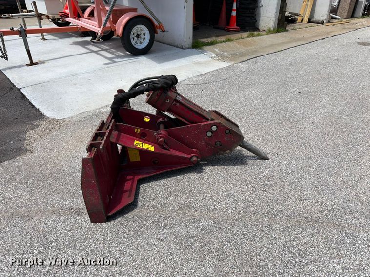 image for item FK3123 skid steer breaker