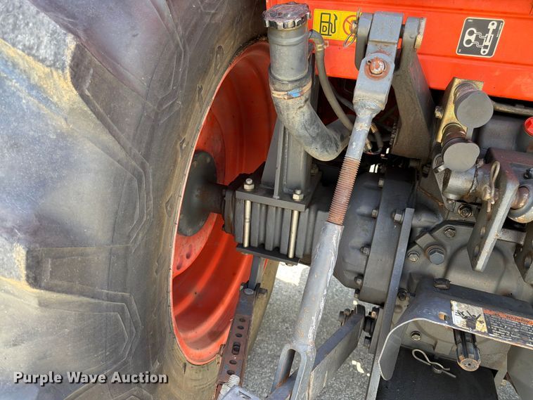 image for item FK3124 Kubota M6800 tractor