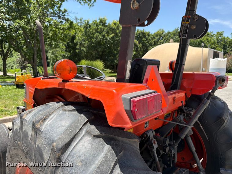 image for item FK3124 Kubota M6800 tractor