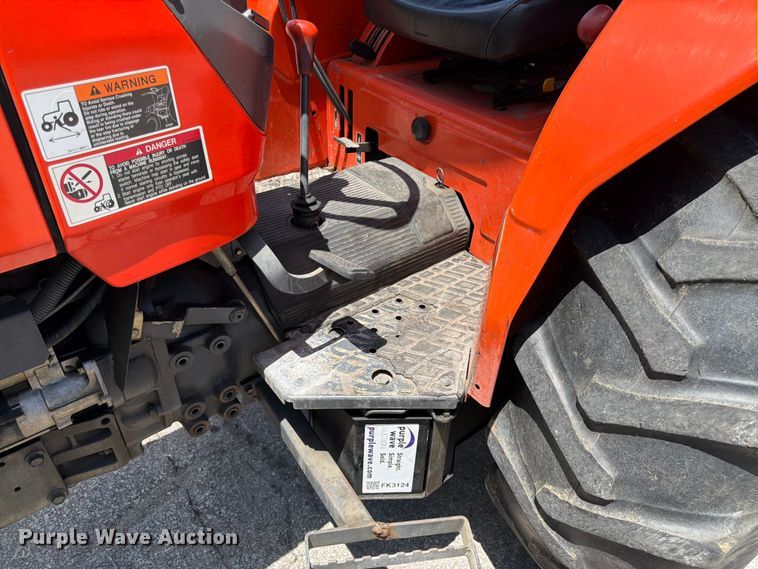 image for item FK3124 Kubota M6800 tractor