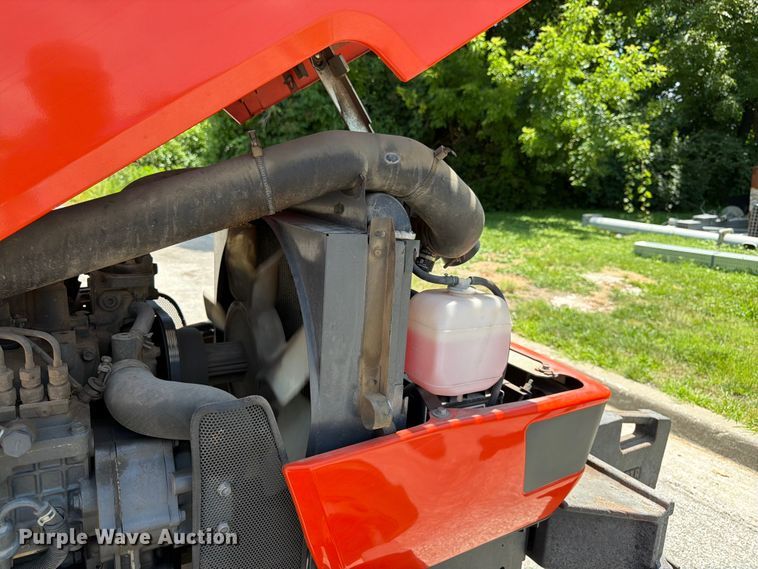 image for item FK3124 Kubota M6800 tractor