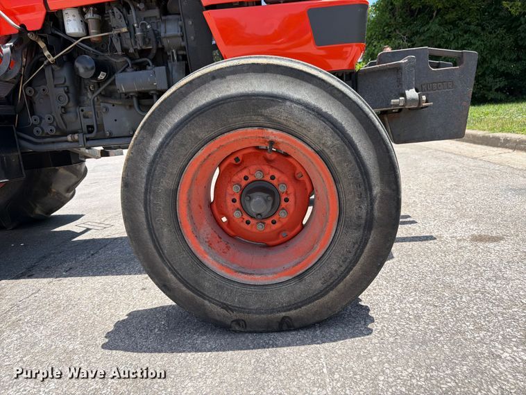 image for item FK3124 Kubota M6800 tractor