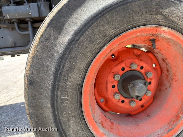 image for item FK3124 Kubota M6800 tractor