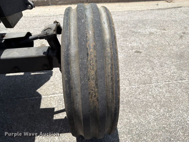 image for item FK3124 Kubota M6800 tractor