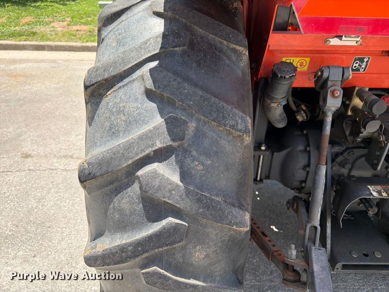 image for item FK3124 Kubota M6800 tractor