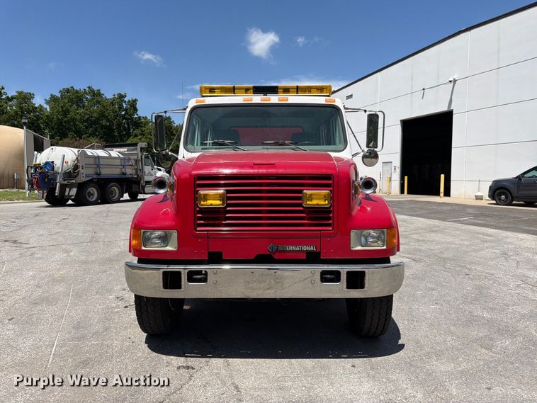 image for item FK3125 1999 International 4900 rescue vehicle