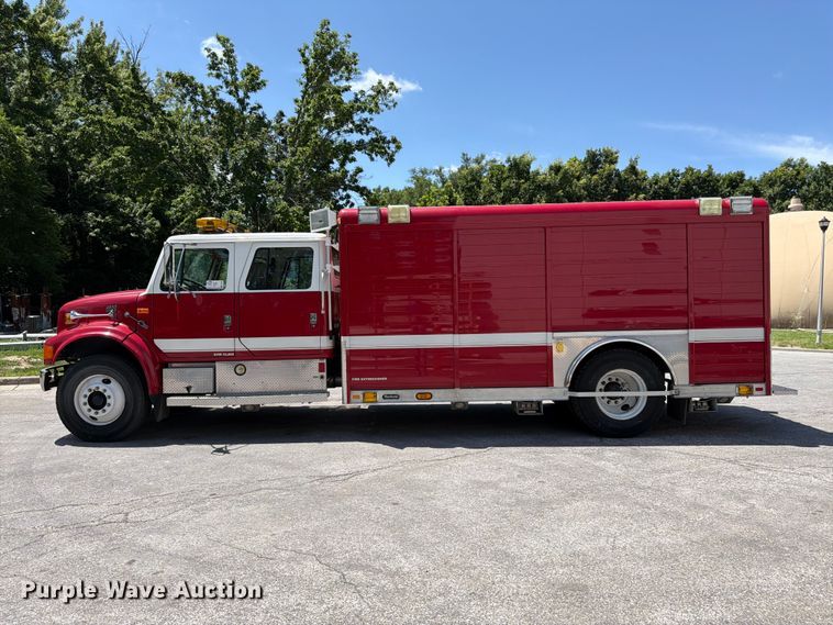 image for item FK3125 1999 International 4900 rescue vehicle