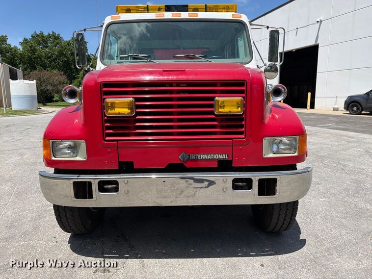 image for item FK3125 1999 International 4900 rescue vehicle