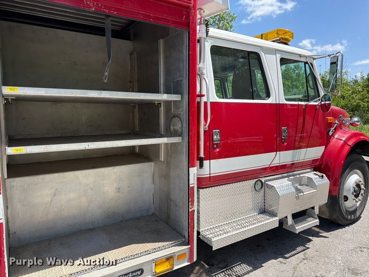 image for item FK3125 1999 International 4900 rescue vehicle