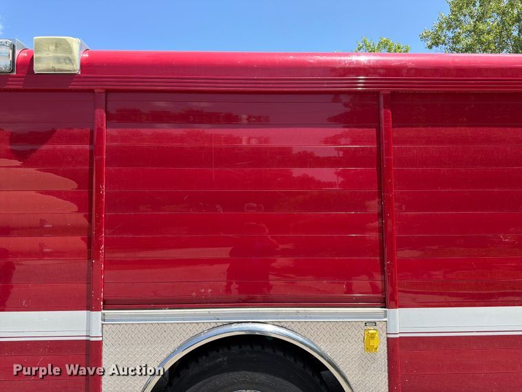 image for item FK3125 1999 International 4900 rescue vehicle