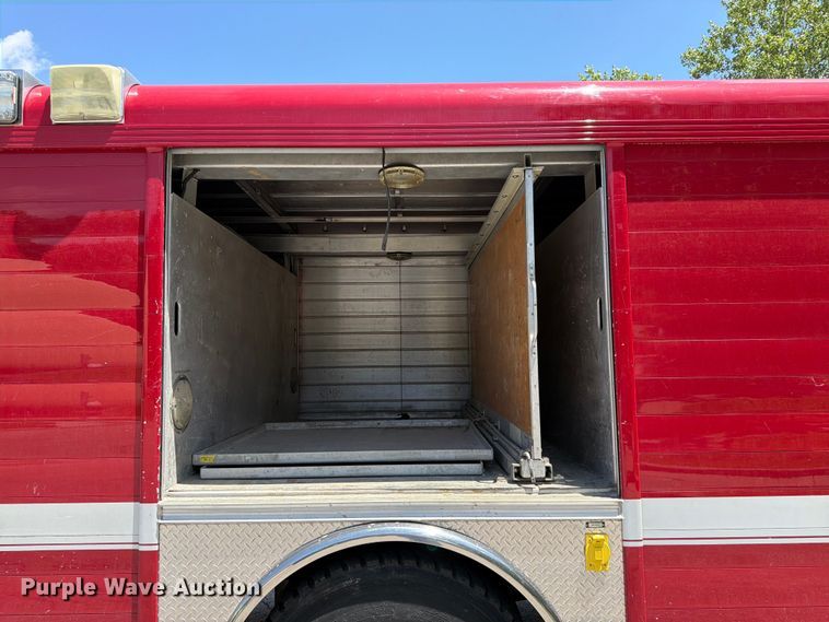 image for item FK3125 1999 International 4900 rescue vehicle