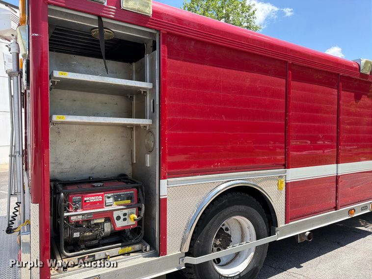 image for item FK3125 1999 International 4900 rescue vehicle