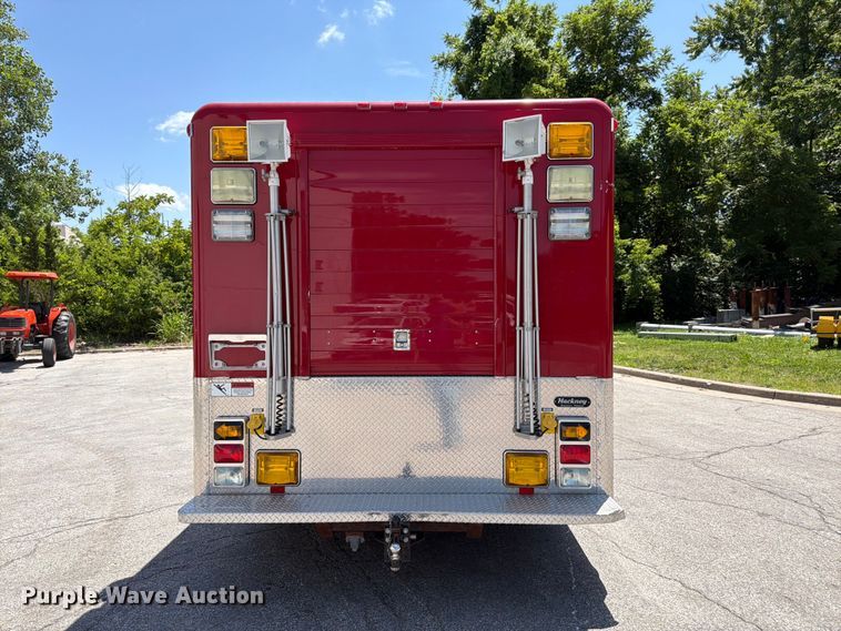 image for item FK3125 1999 International 4900 rescue vehicle