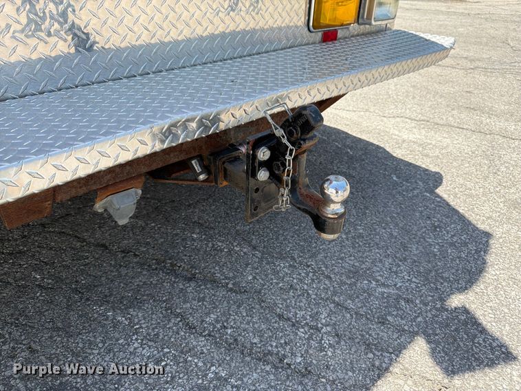 image for item FK3125 1999 International 4900 rescue vehicle