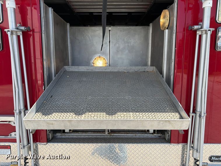 image for item FK3125 1999 International 4900 rescue vehicle