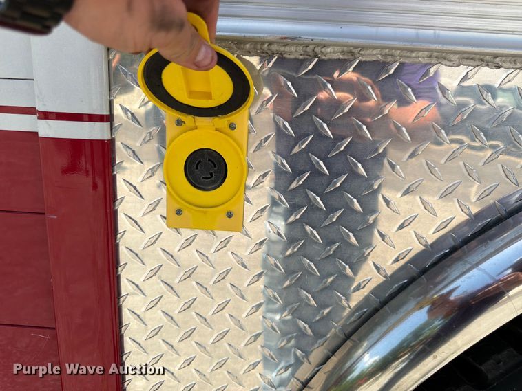 image for item FK3125 1999 International 4900 rescue vehicle