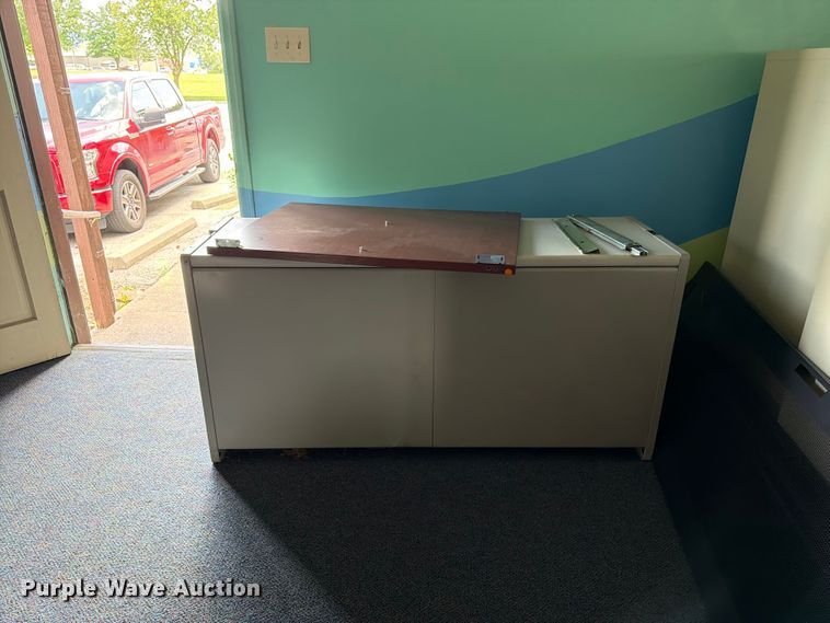 image for item FK3126 Office equipment