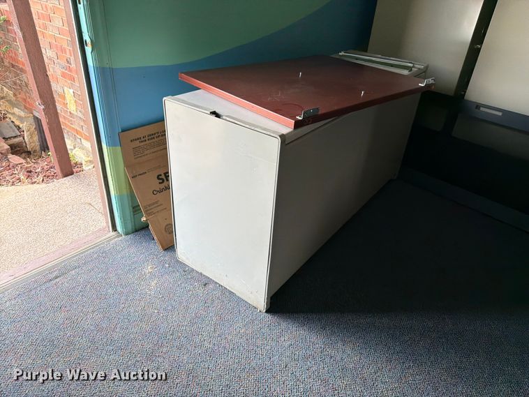 image for item FK3126 Office equipment