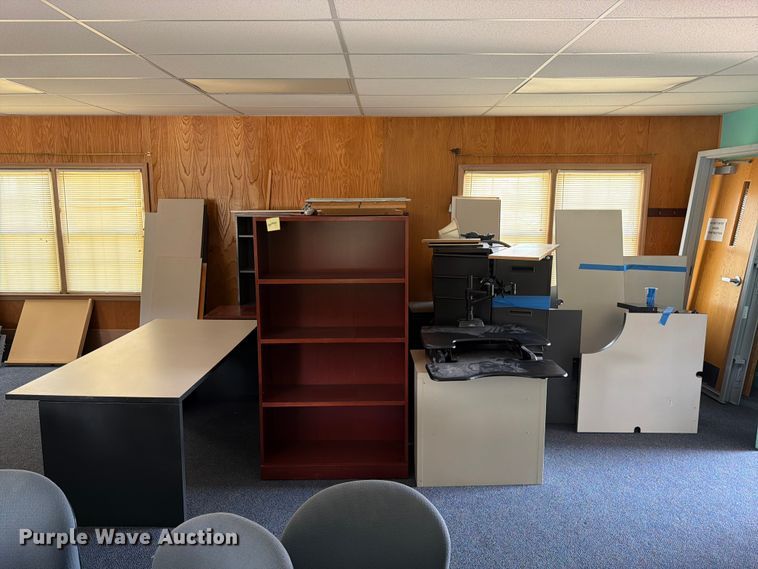 image for item FK3127 Office equipment
