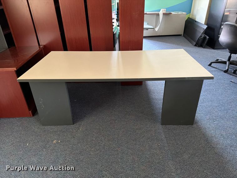 image for item FK3127 Office equipment