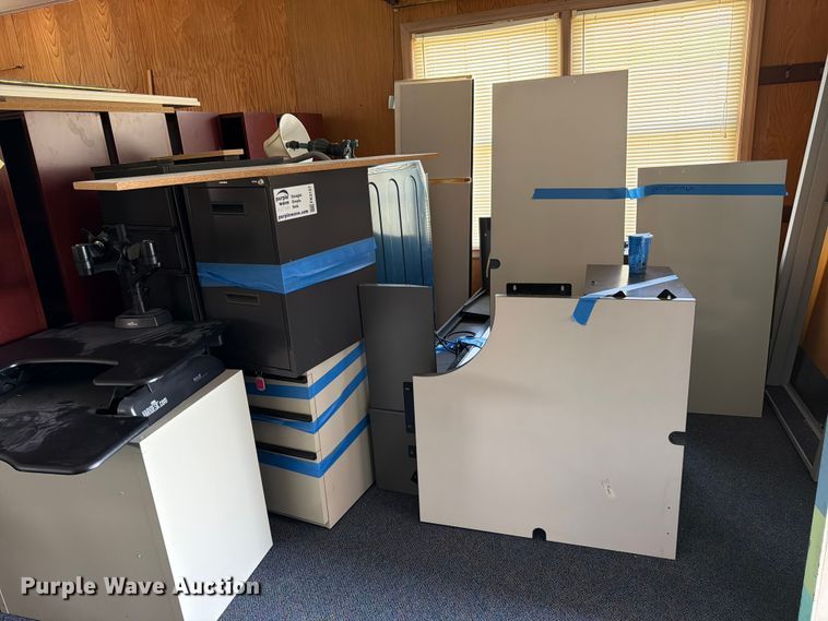 image for item FK3127 Office equipment