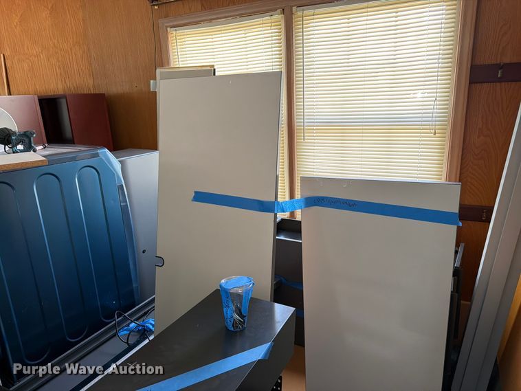 image for item FK3127 Office equipment