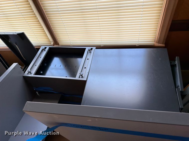 image for item FK3127 Office equipment