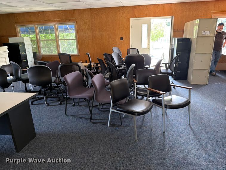 image for item FK3129 (31) office chairs