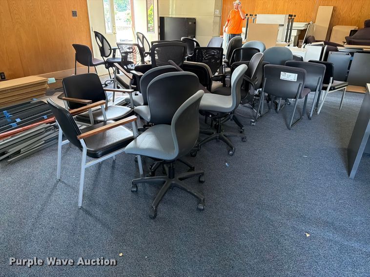 image for item FK3129 (31) office chairs