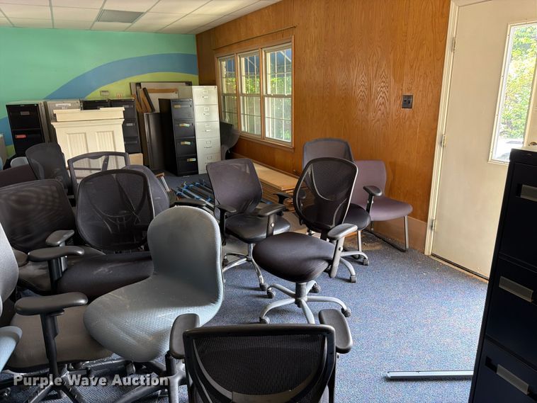 image for item FK3129 (31) office chairs