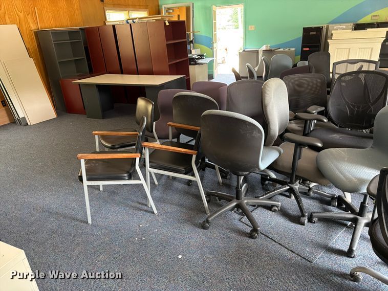 image for item FK3129 (31) office chairs
